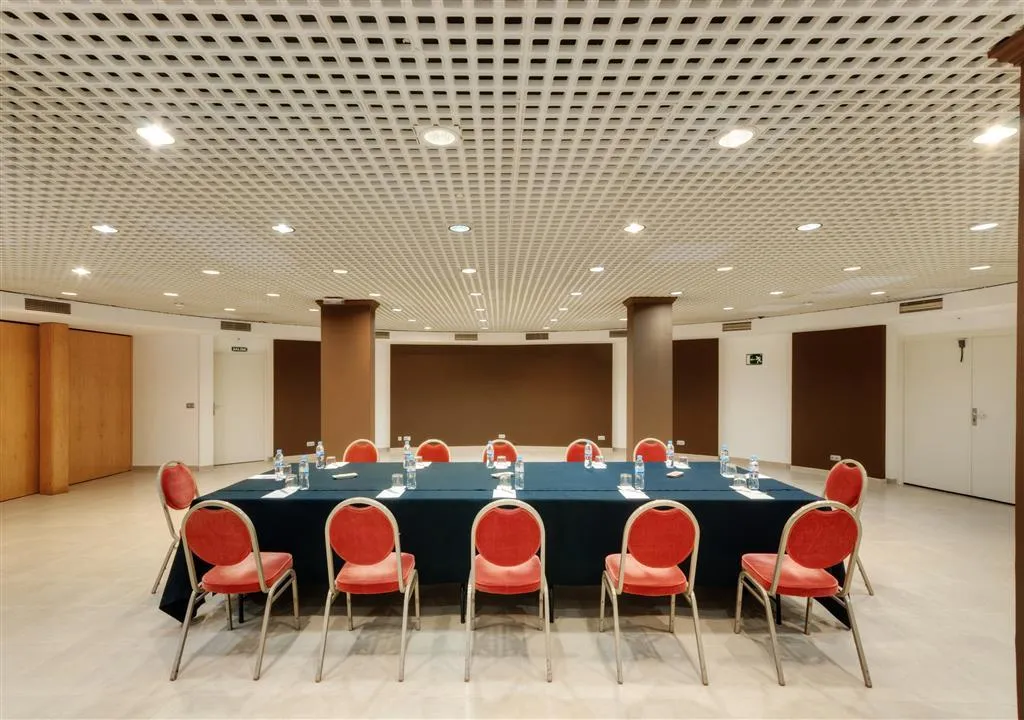 Conferences, Port Valencia Azafata, Valencia