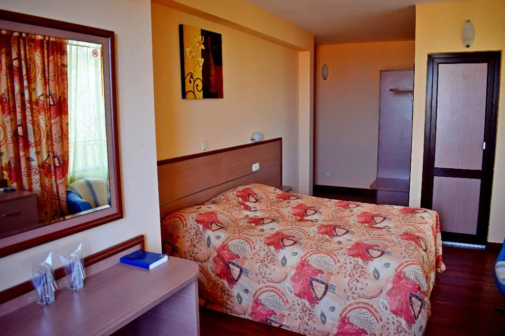DOUBLE STANDARD Room, Hotel Royal Beach, Varna