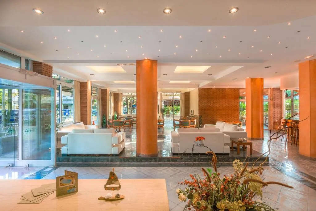 Lobby, Pavlos, Kos