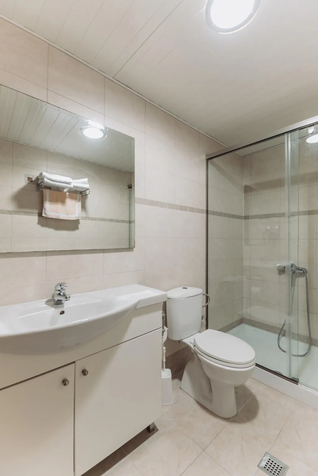 APARTMENT STANDARD Room, Paleos apartments, Rhodes
