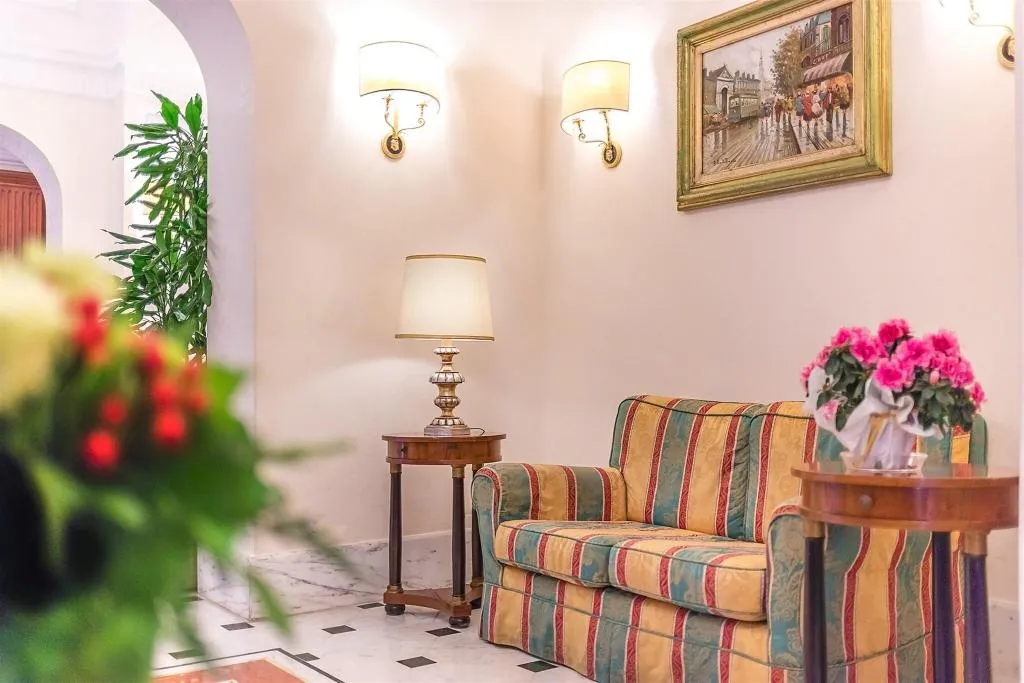 Lobby, Raeli Hotel Lux, Rome