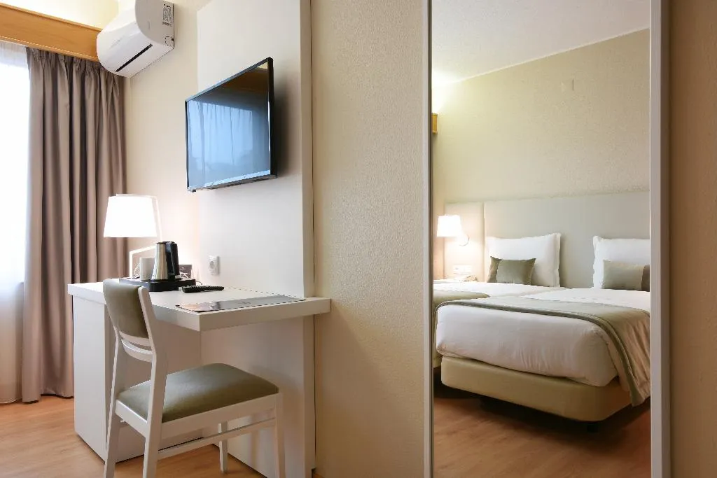 Double or Twin STANDARD Room, Exe Wellington, Porto