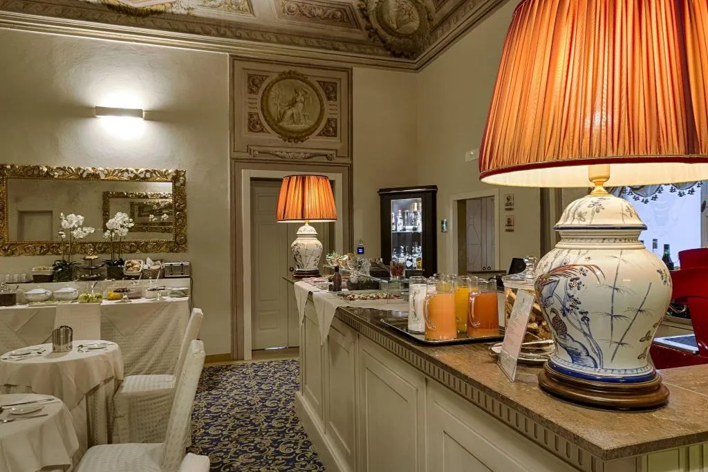 Restaurant, Palazzo Guicciardini, Florence