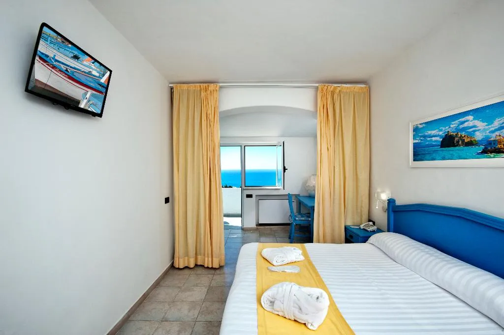 DOUBLE SEA VIEW Room, Borgo Romantica Resort & SPA, Naples