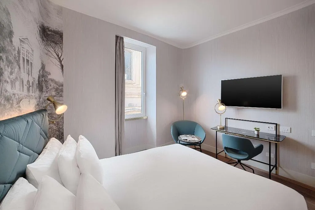 DOUBLE SUPERIOR WITH VIEWS Room, NH Collection Roma Fori Imperiali, Rome