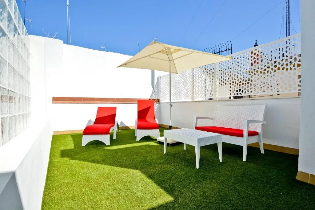 Room, The Zentral Arenal Suites, Seville