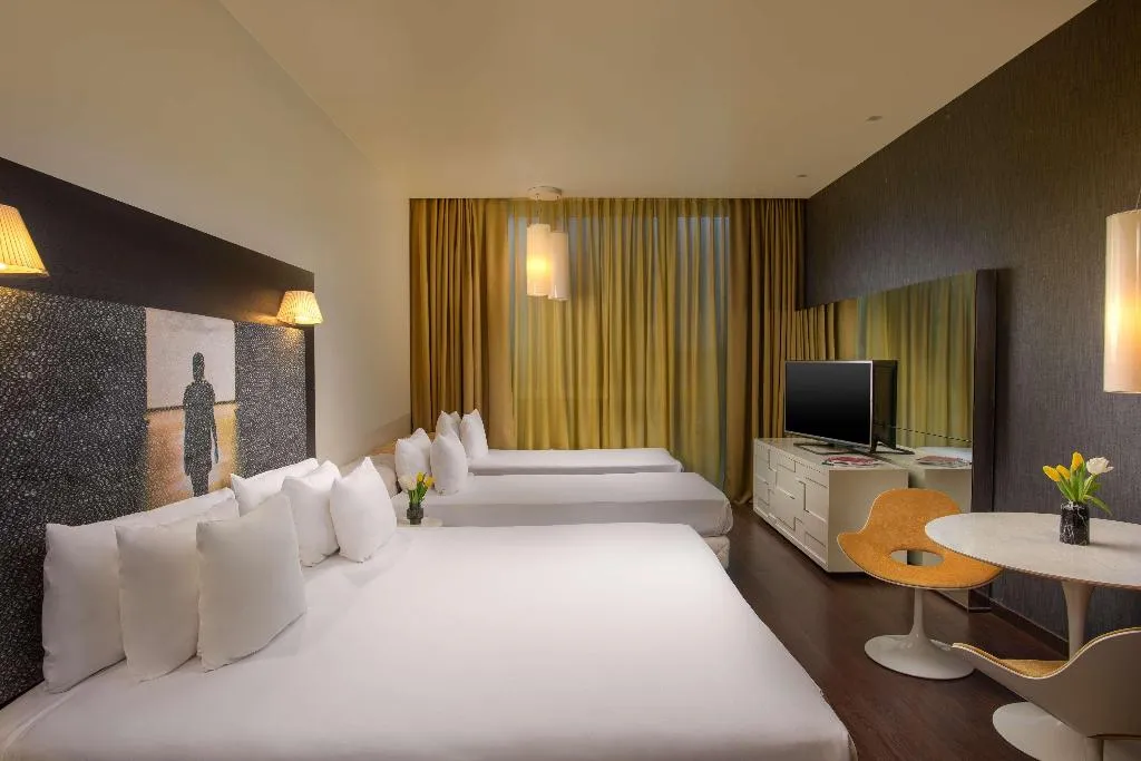 FAMILY ROOM CAPACITY 4 Room, nhow Milano, Milan