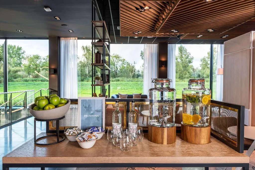 Lobby, Radisson Hotel & Suites Amsterdam South, Amsterdam