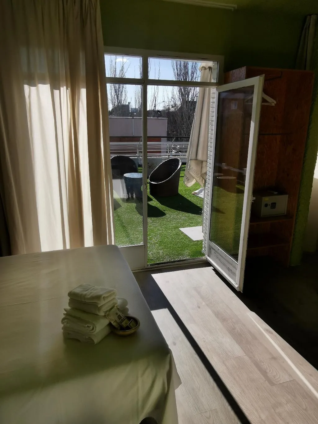 SUITE WITH TERRACE Room, La Posada del Chaflan, Madrid