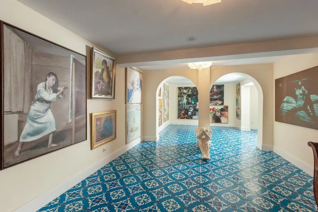 Lobby, Sabrina's Haus, Dalaman