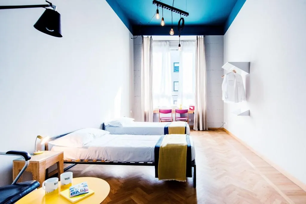 Room, Casa Base, Milan
