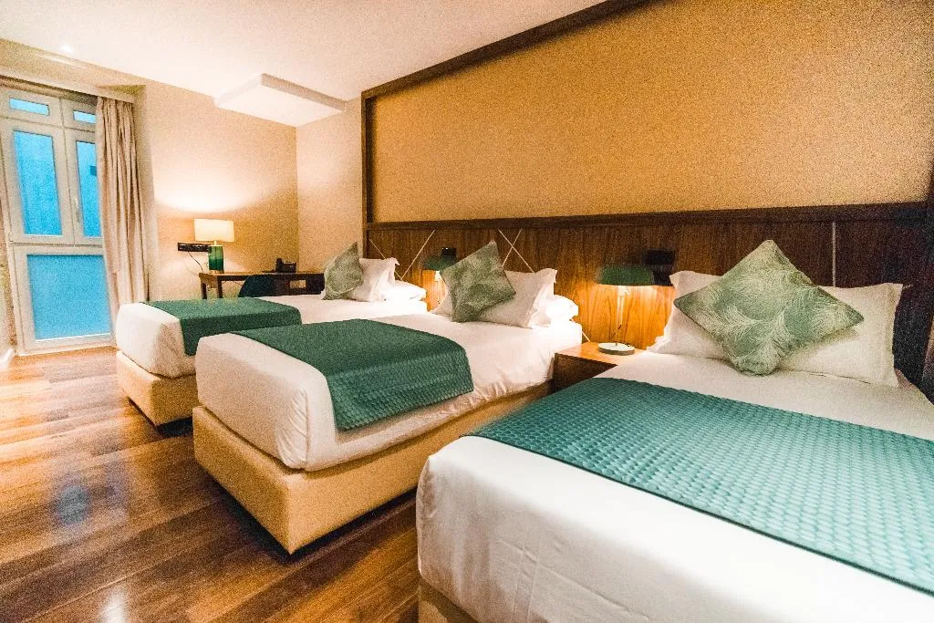 TRIPLE EXECUTIVE Room, Rossio Boutique Hotel, Lisbon