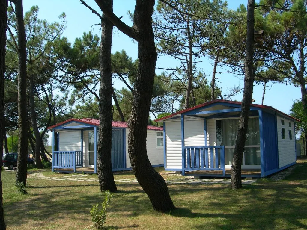 BUNGALOW CAPACITY 5 Room, Orbitur Rio Alto, Porto