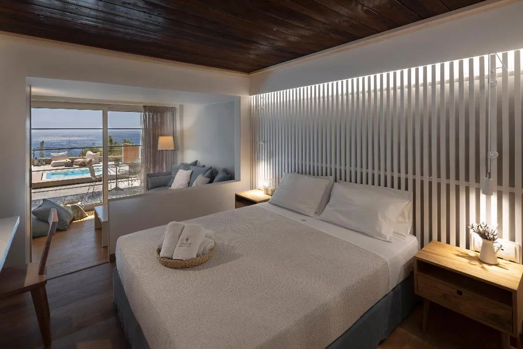 JUNIOR SUITE SEA VIEW Room, Atrium Hotel Skiathos, Skiathos
