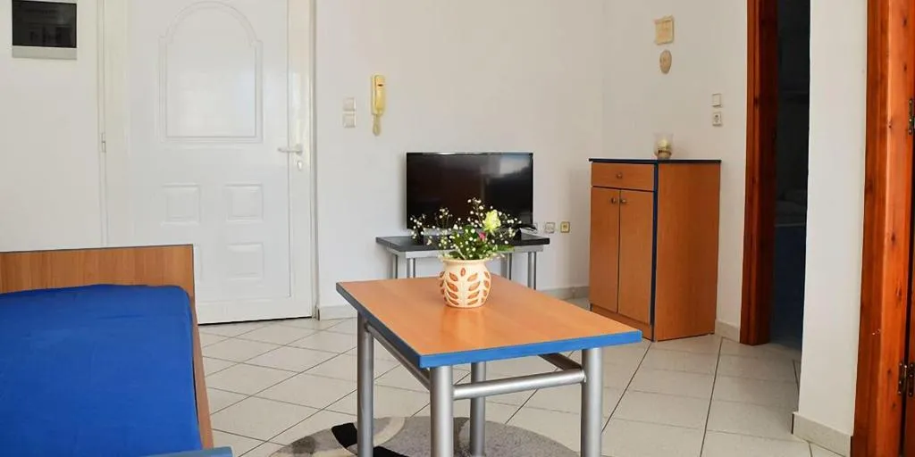 Room, Pantheon Deluxe Apartments, Rhodes