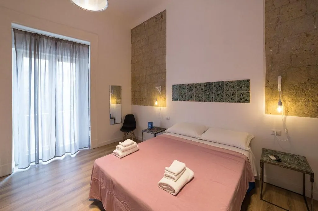 Room, Borgo Vergini Garden, Naples