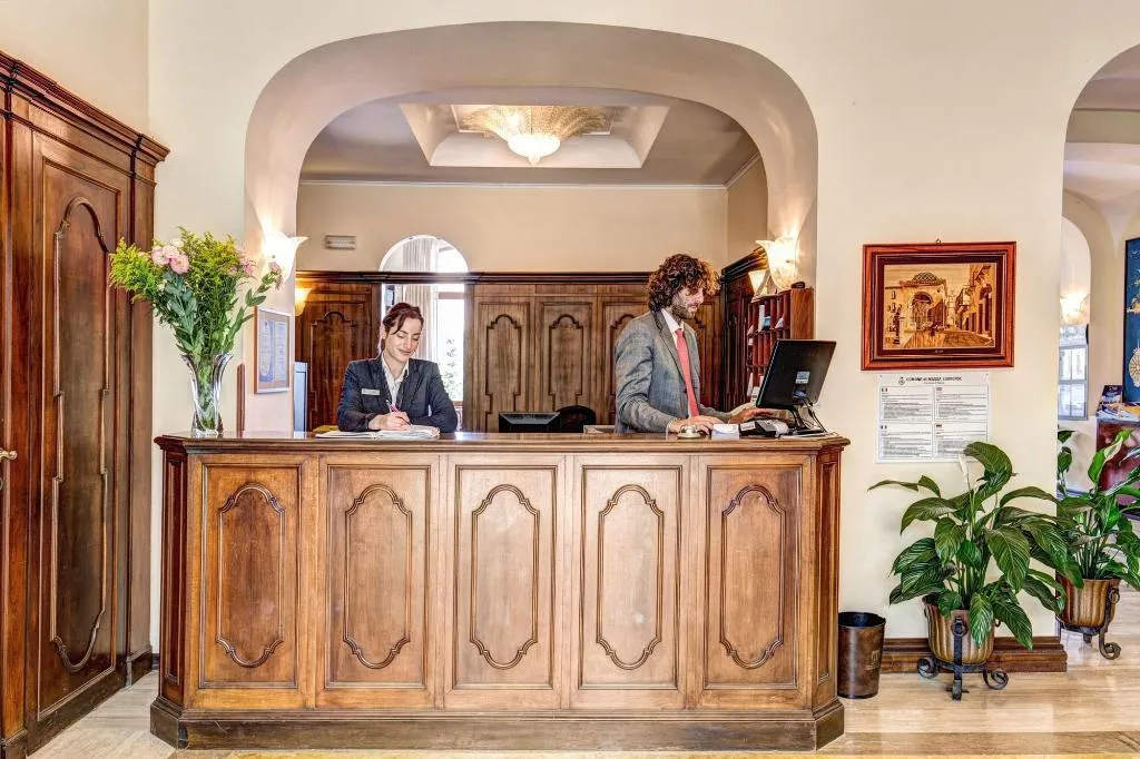 Lobby, Grand Hotel Hermitage & Villa Romita, Naples