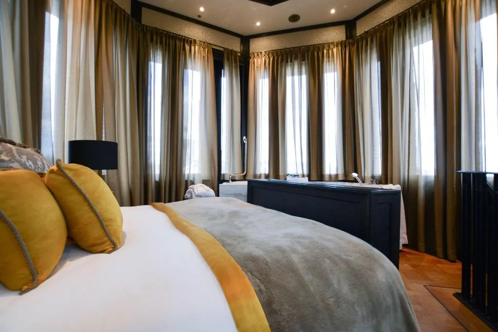 Room, Hotel Twentyseven, Amsterdam