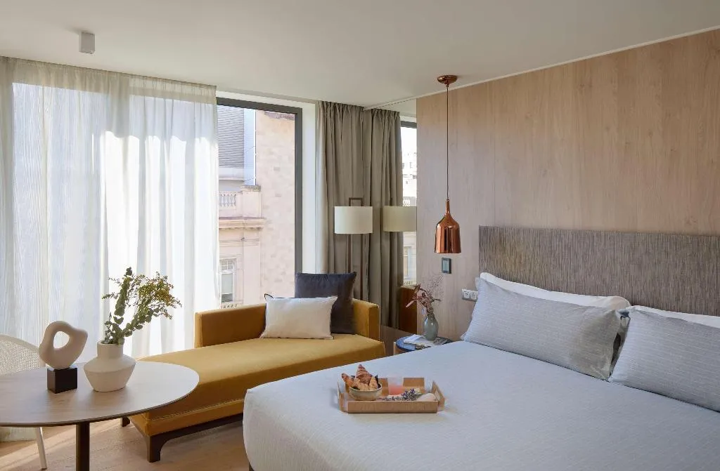 Room CITY VIEW Room, ME Barcelona, Barcelona