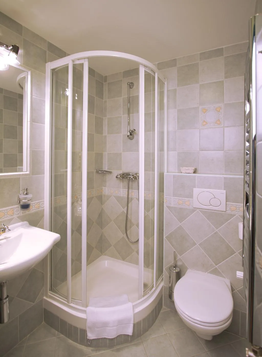 TRIPLE STANDARD Room, Marketa, Prague