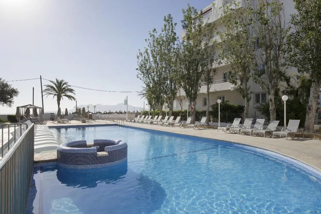 Pool, Hobby Club, Majorca