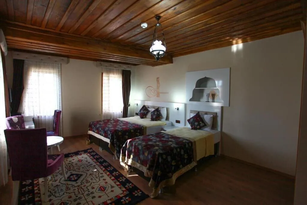 Room, Bacchus Pension, Antalya