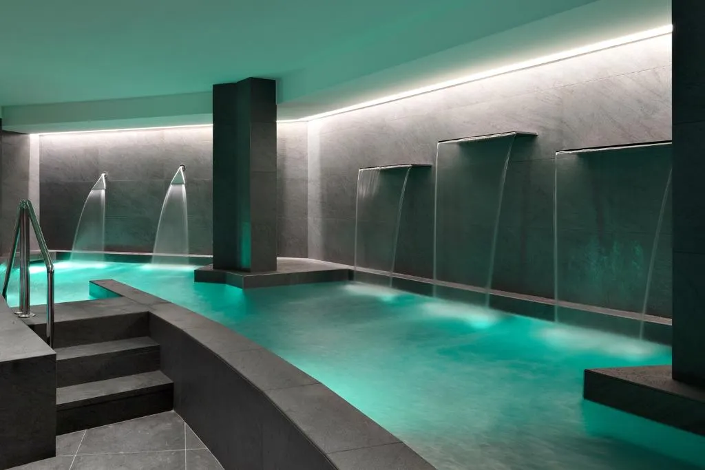 Sports and Entertainment, Grand Hotel Duca d'Este, Rome