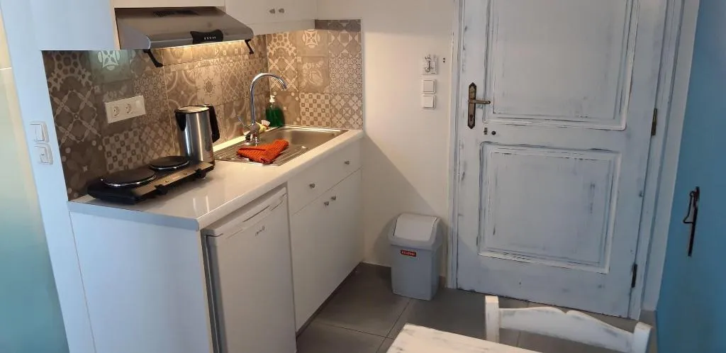 Room, Niriides Hotel, Crete