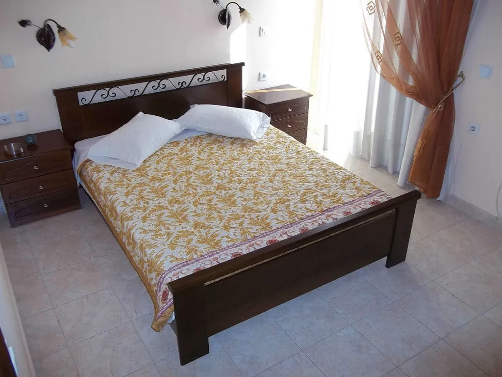 APARTMENT TWO BEDROOMS Room, Toulas Apartments, Corfu