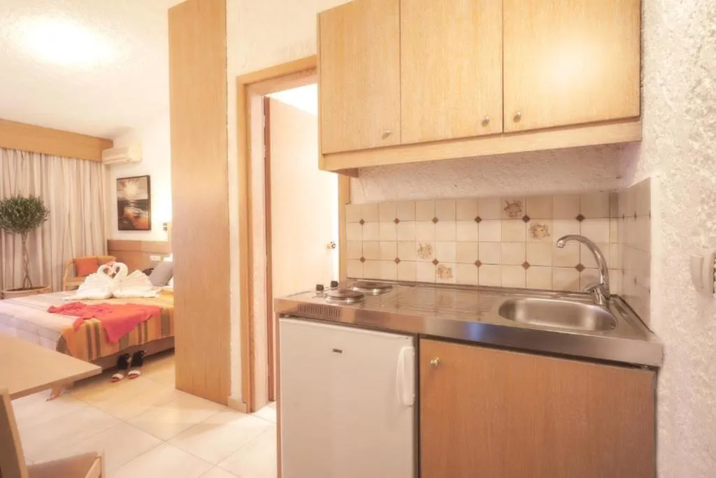 STUDIO SUPERIOR Room, Flamingos Hotel by GHH, Crete