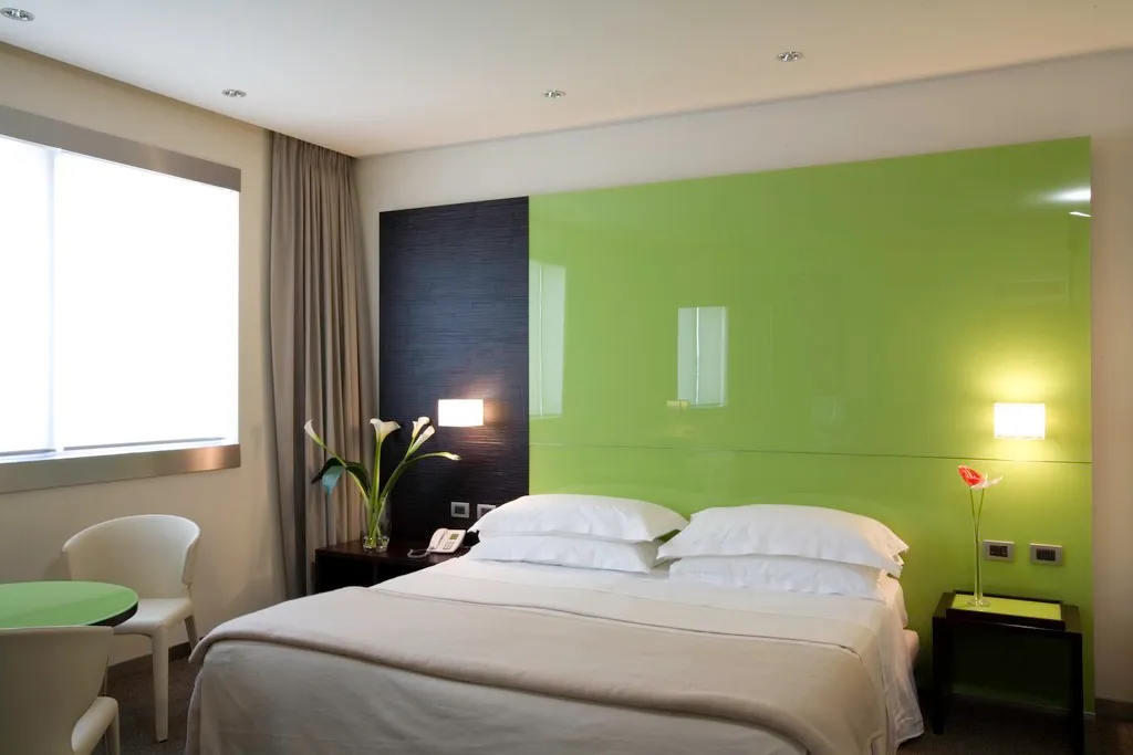 DOUBLE SINGLE USE CLASSIC Room, UNA HOTELS T Hotel Cagliari, Cagliari