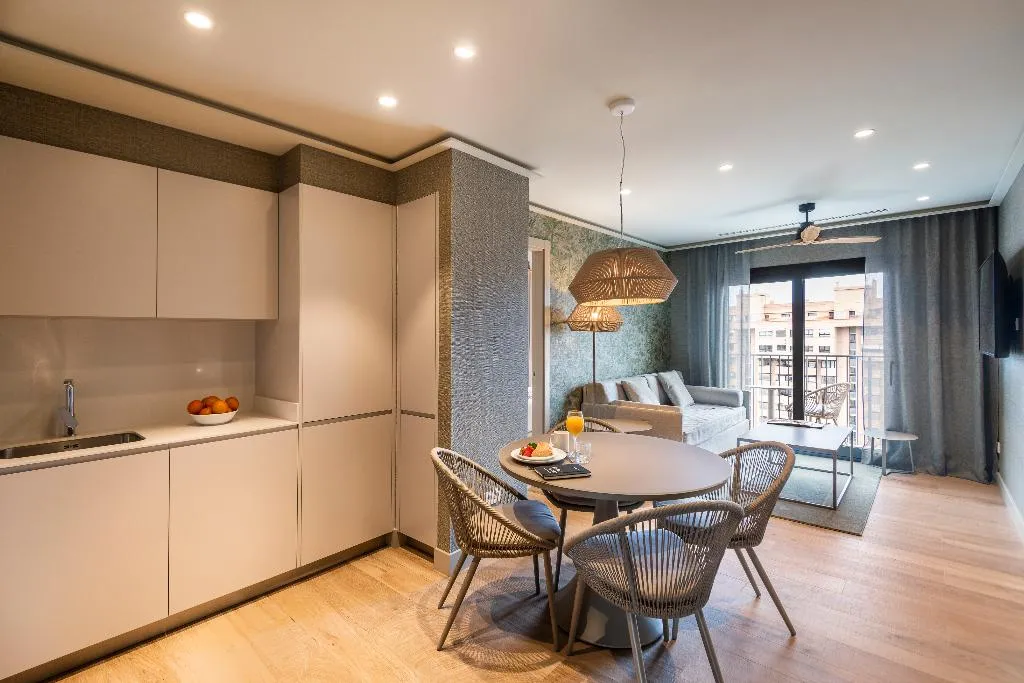 APARTMENT TWO BEDROOMS Room, Intelier Core Suites Valencia, Valencia