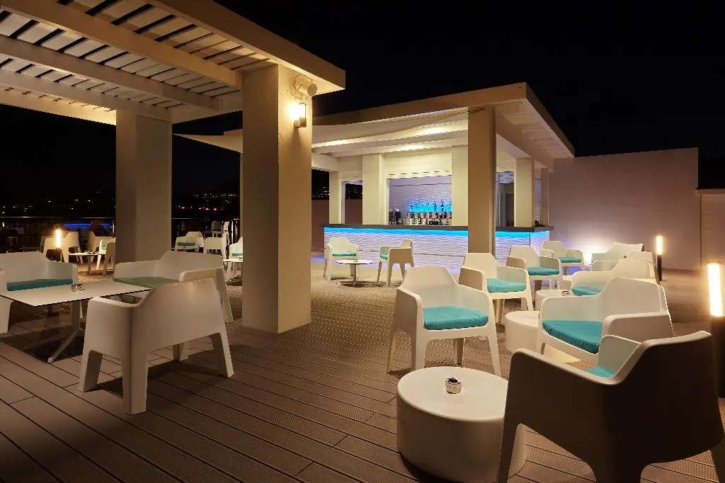 Terrace, Hotel Las Arenas Affiliated by Meliá, Costa Del Sol
