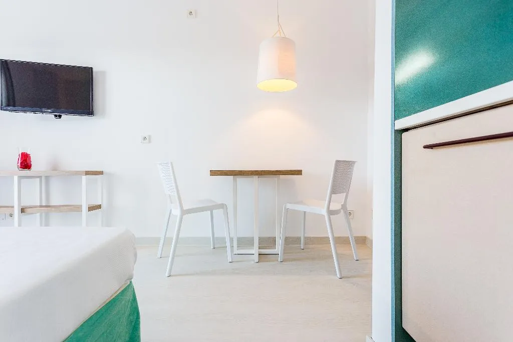 STUDIO STANDARD Room, Caprice Tamarindos Apartments, Majorca