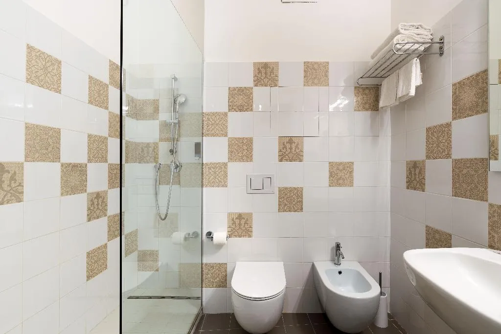 Room, Saracen Sands Hotel & Congress Centre, Palermo