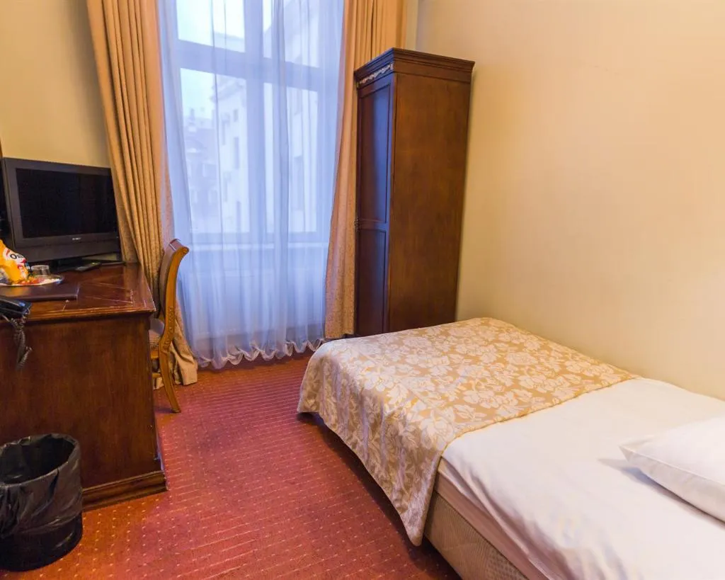 SINGLE STANDARD Room, Garden Palace, Riga