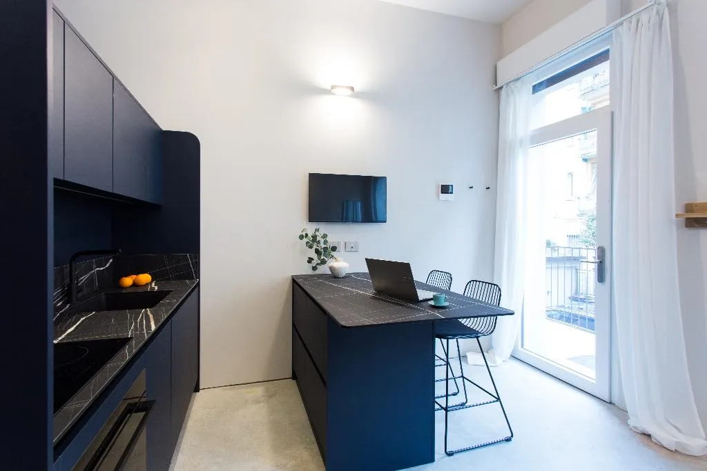 STUDIO STANDARD Room, Naitly Milano Dergano, Milan