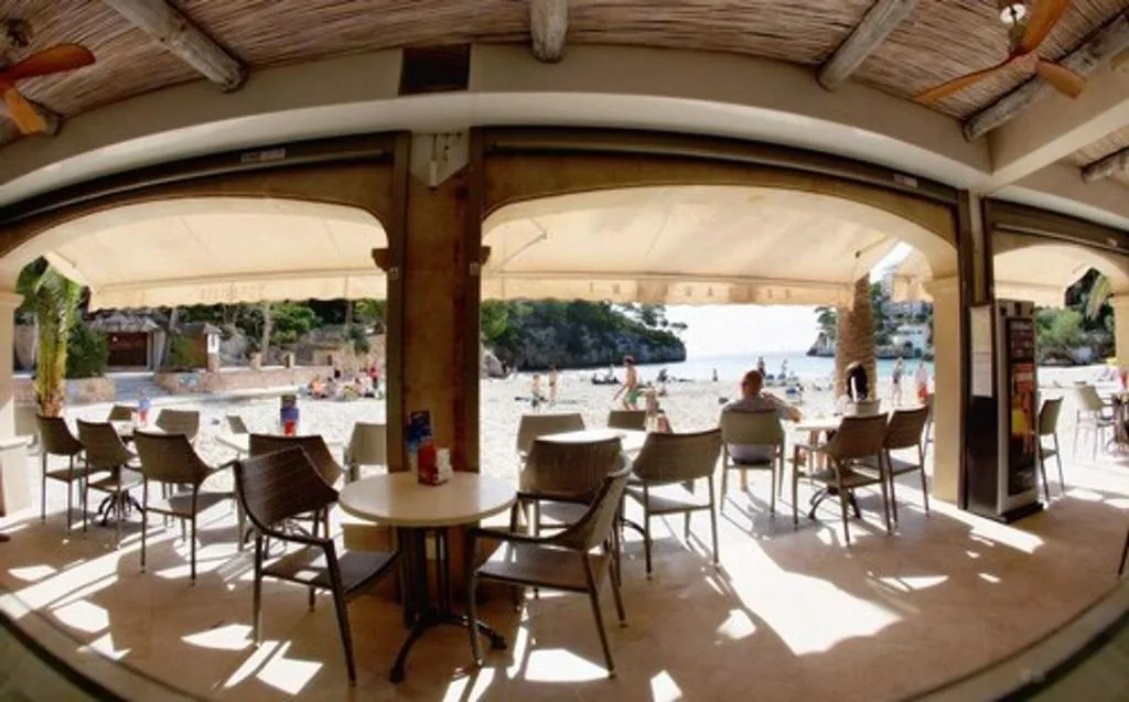 Bar, Hotel Cala Santanyi, Majorca