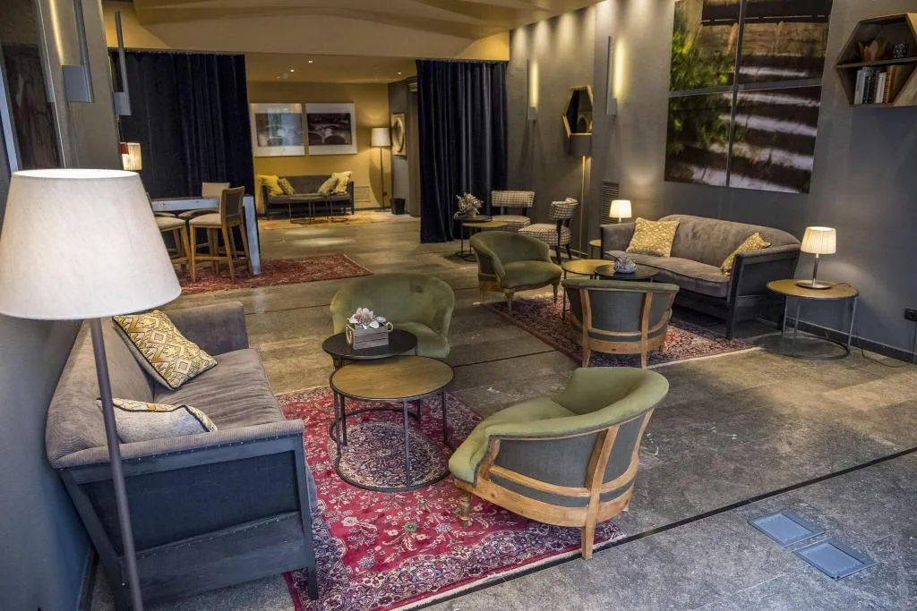 Lobby, Nord 1901, Costa Brava