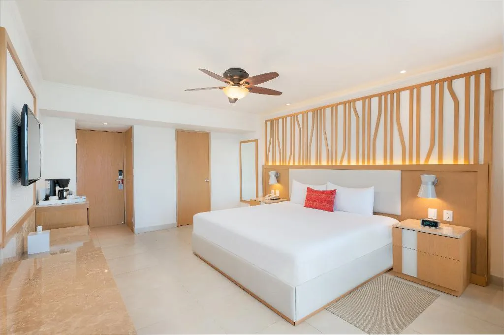 DOUBLE DELUXE WITH JACUZZI Room, Royal Solaris Cancun Resort All Inclusive, Cancun Area