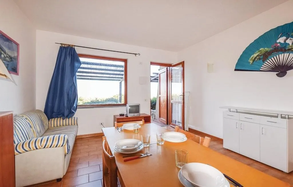 APARTMENT CAPACITY 4 Room, Residence Capo Falcone, Cagliari