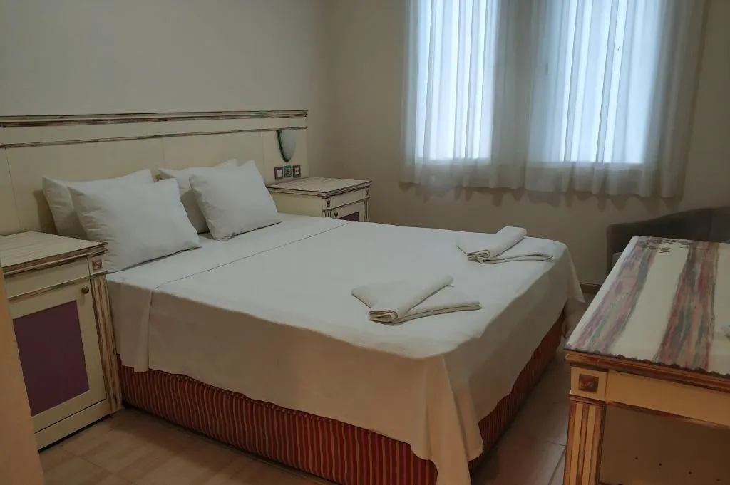 Room, Cicek Apart Hotel, Izmir
