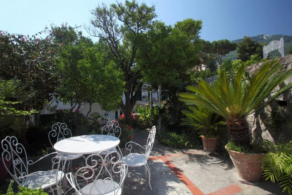 Terrace, Hotel Matarese, Naples