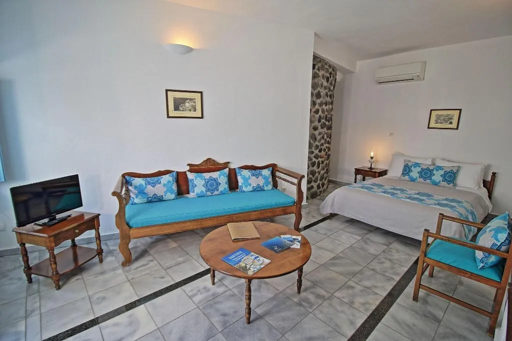 STUDIO WITH DOUBLE BED Room, Aethrio Sunset Village, Santorini