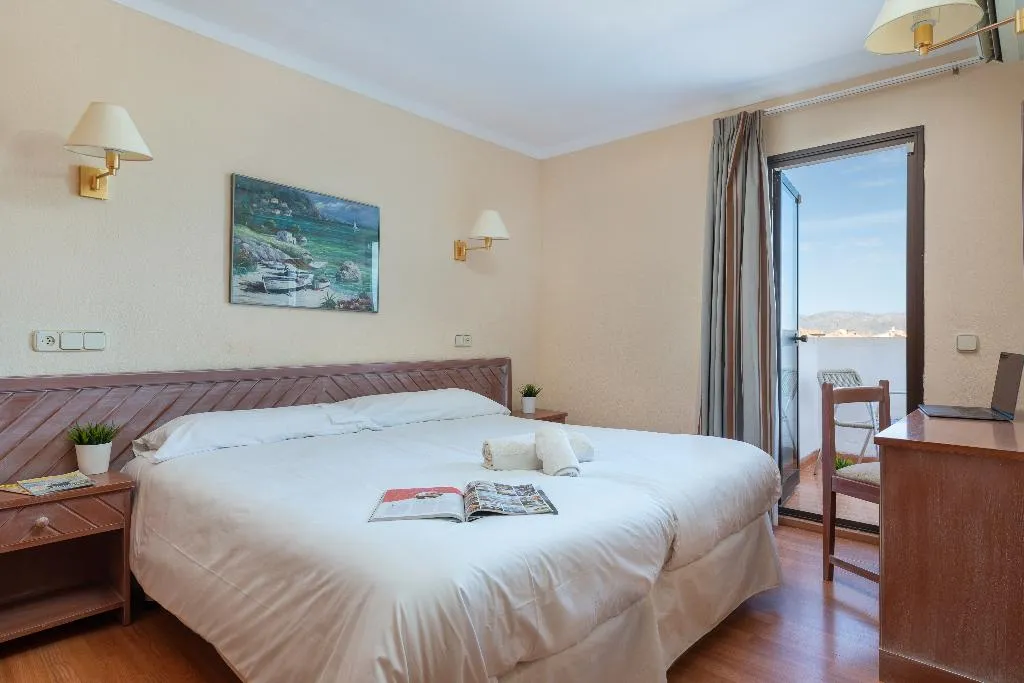 APARTMENT TWO BEDROOMS Room, Alcudia Boutique Apartments, Majorca