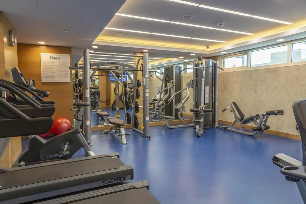 Sports and Entertainment, Gulf Inn Hotel Al Nasr, Dubai