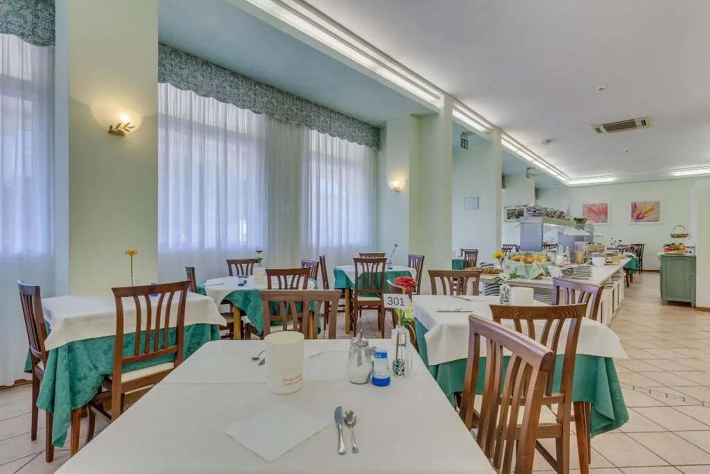 Restaurant, Hotel Austria, Venice