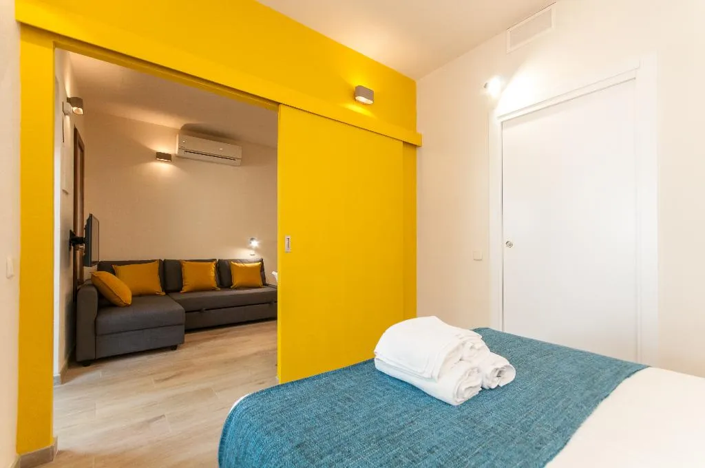 APARTMENT ONE BEDROOM Room, Eco Grus Apartaments, Barcelona