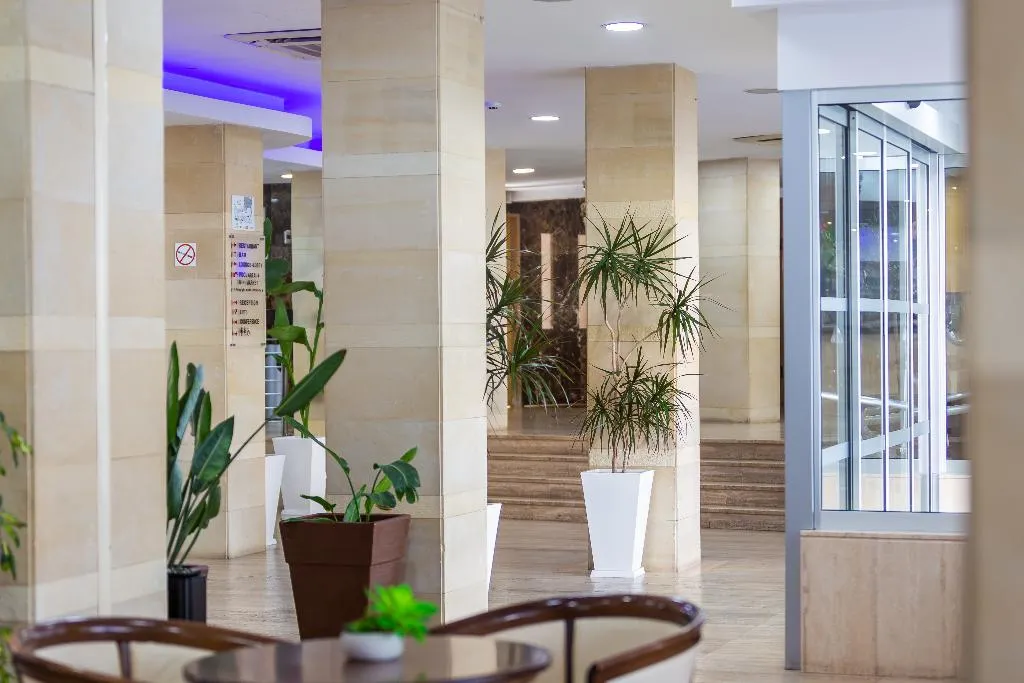 Lobby, Tetyk Hotel Apts, Cyprus