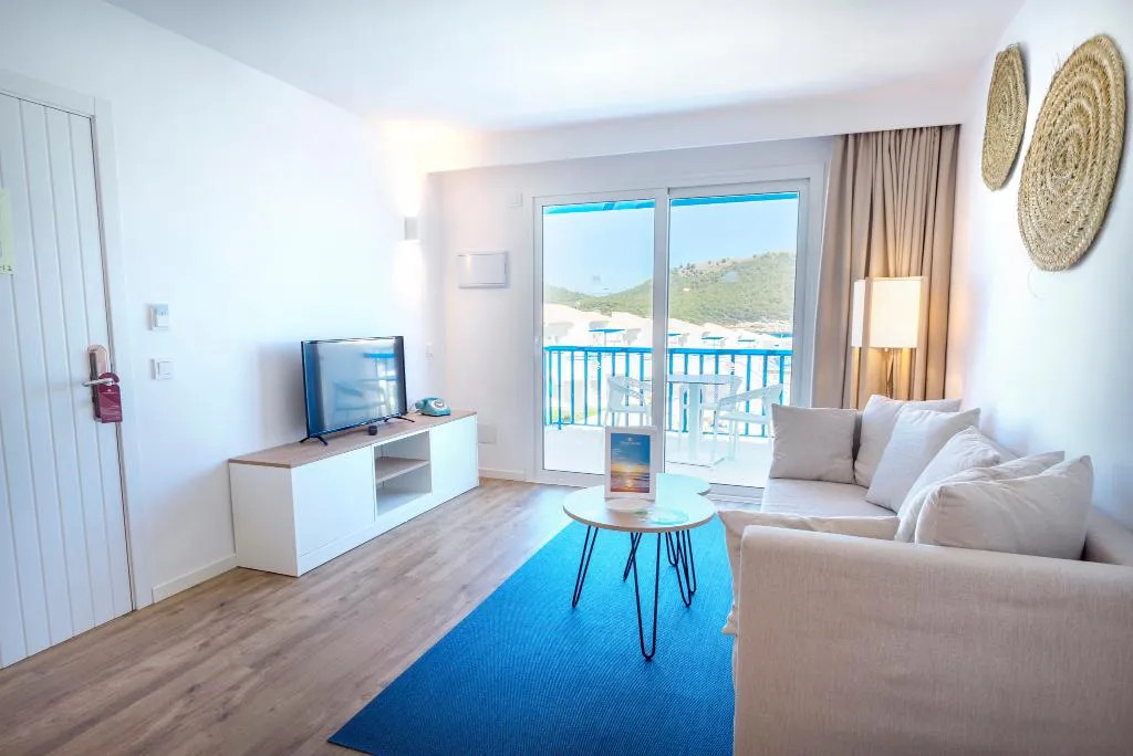 SUITE SIDE SEA VIEW Room, Parque Nereida Suites Hotel, Majorca